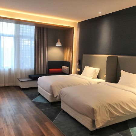 Holiday Inn Express Pinghu By Ihg Экстерьер фото